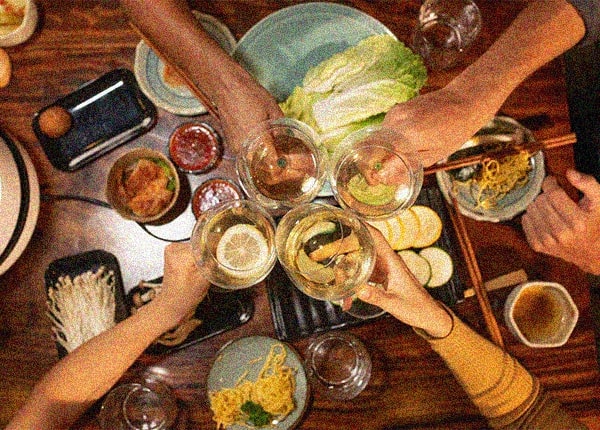 miniature_repas_amis.jpg