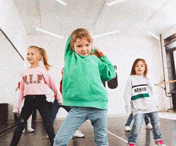 miniature_danse_parent_enfant_2.jpg